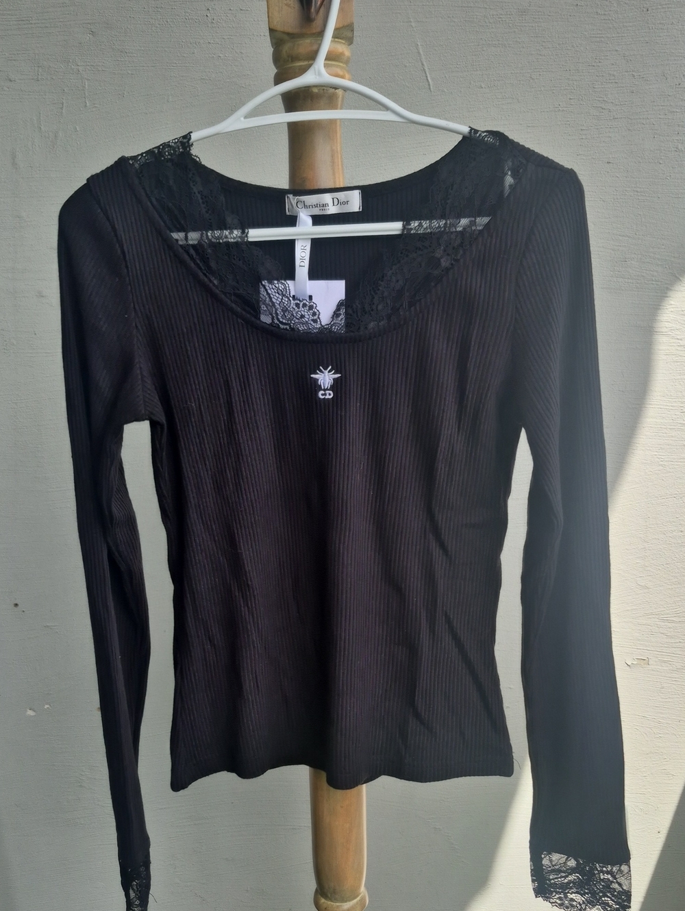 LONG SLEEVE WITH LACE